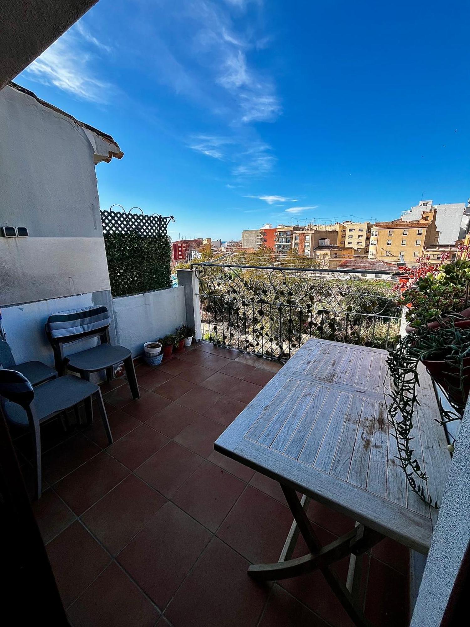 Preciosa Casa En Vilajoyosa Con Vistas Al Mar En Las Casas Colgantes Del Casco Antiguo Villajoyosa Exteriér fotografie